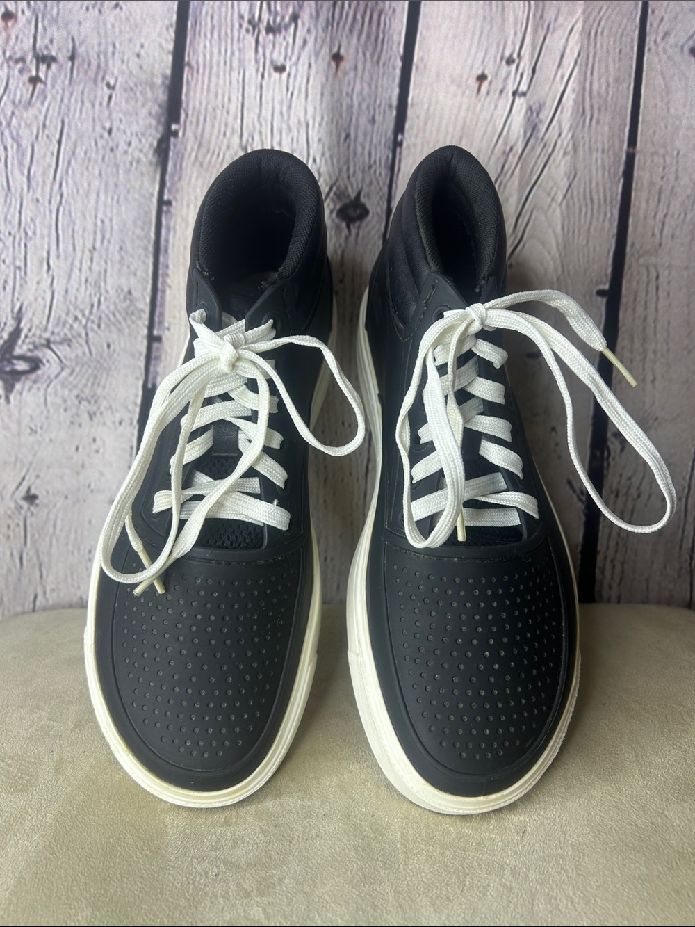 Crocs Citilane Roma Chukka boots size M8